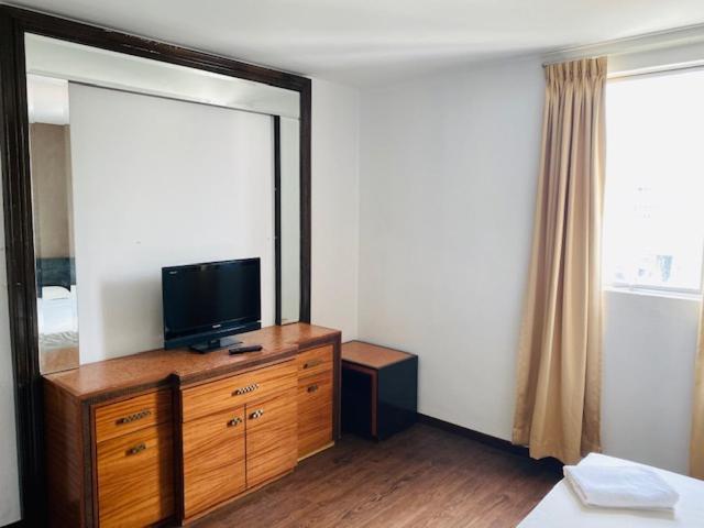 Ta Hotel Куала-Лумпур Экстерьер фото